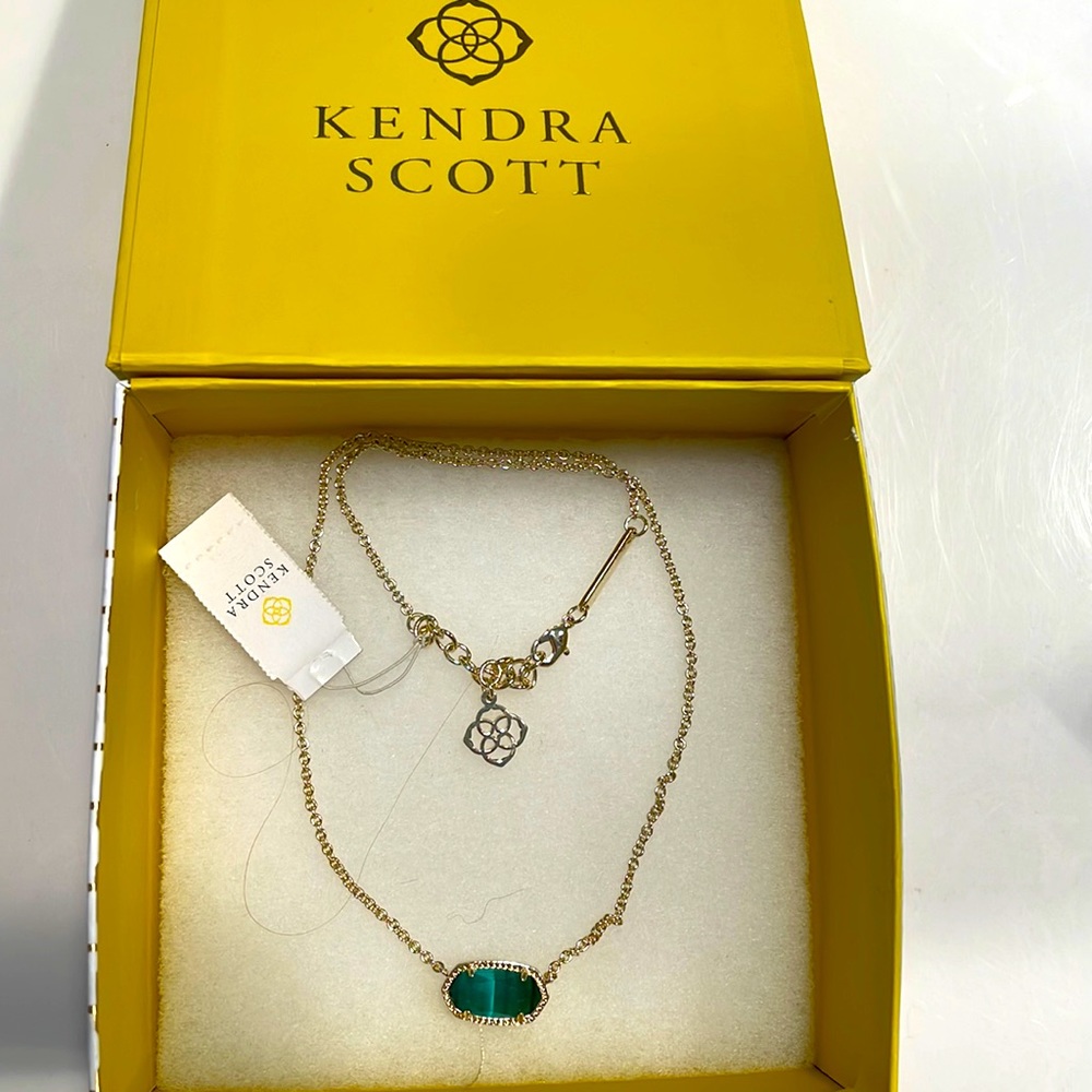 Kendra Scott Eliza green necklace NEW with tag in gift box